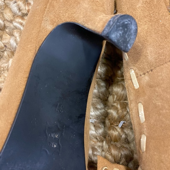 Tan suede bow kitten heels - Picture 5 of 5